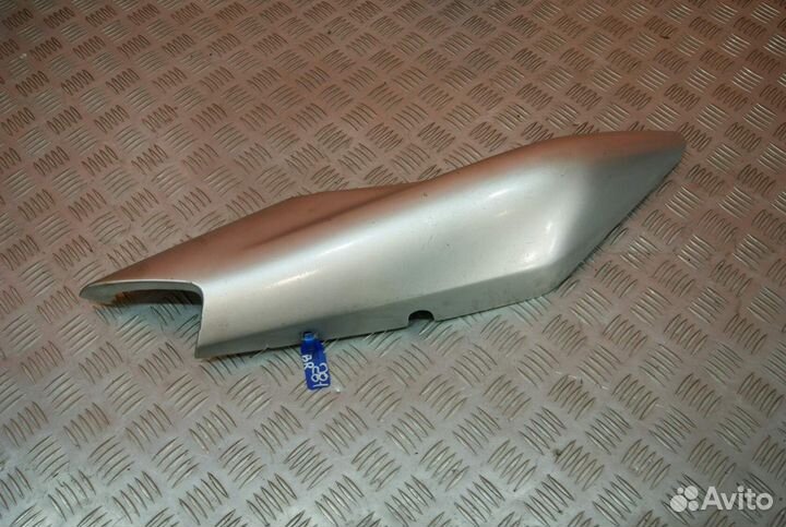 Пластик хвоста Yamaha XJR400R