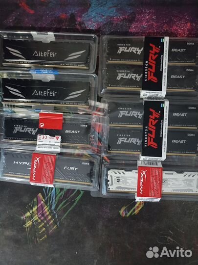 Оперативная память DDR4 в ассортименте