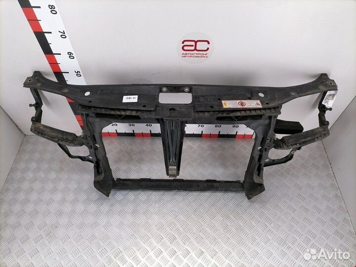 Панель передняя (телевизор) для Audi A3 8L