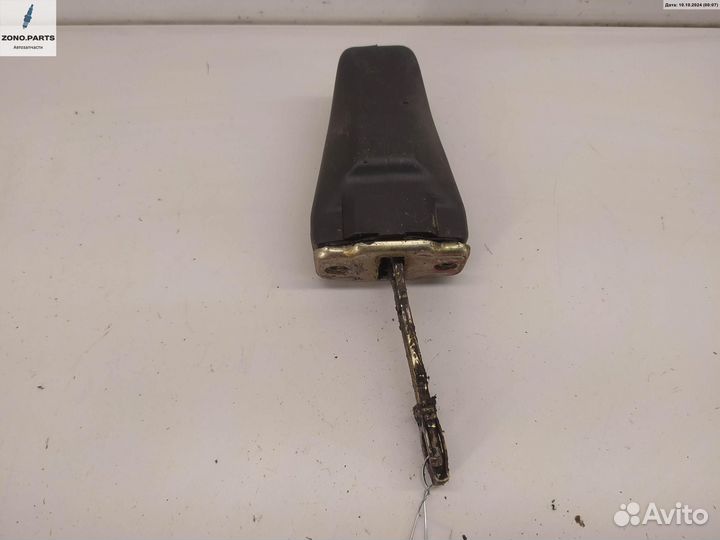 Ограничитель открывания двери передней 357837249 на Volkswagen Passat B3