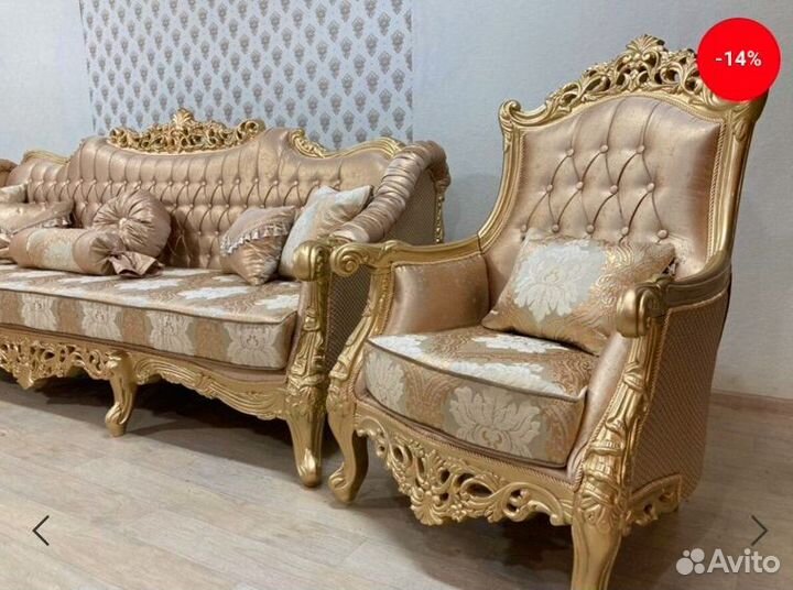 Комплект мягкой мебели