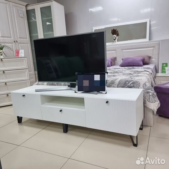 Тумба тв