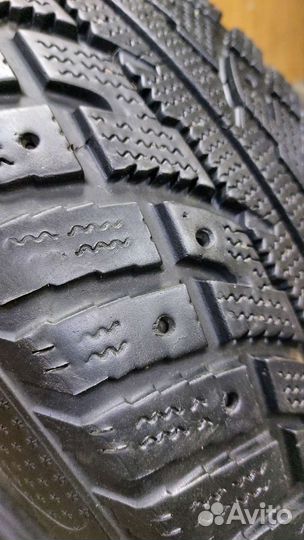 Kumho I'Zen RV Stud KC16 235/60 R18 107T