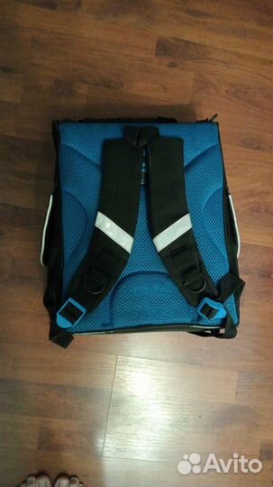 Школьный рюкзак