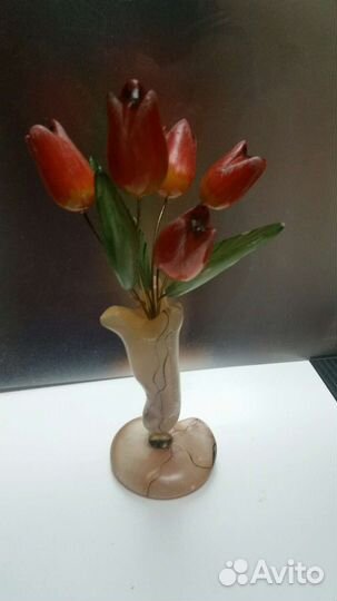 Букет тюльпаны из камня