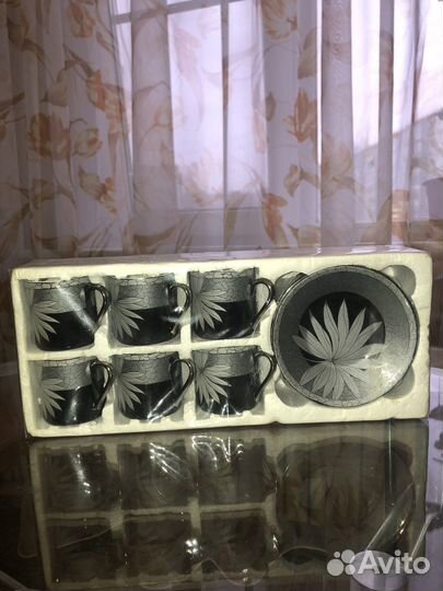 Сервиз кофейный, тортовница