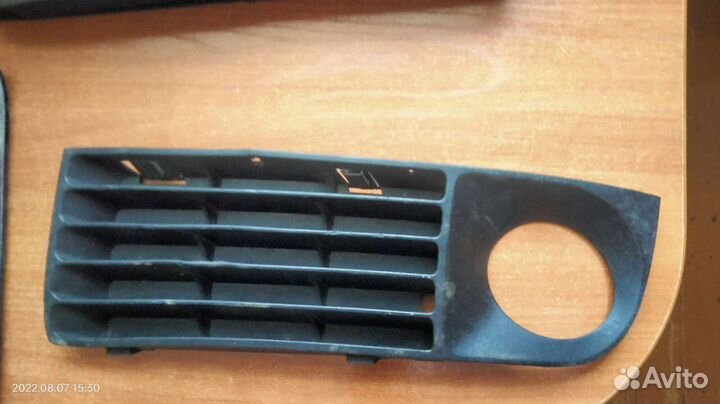 Решетка Ауди а8 д2