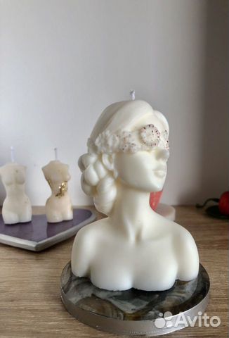 Свеча бюст
