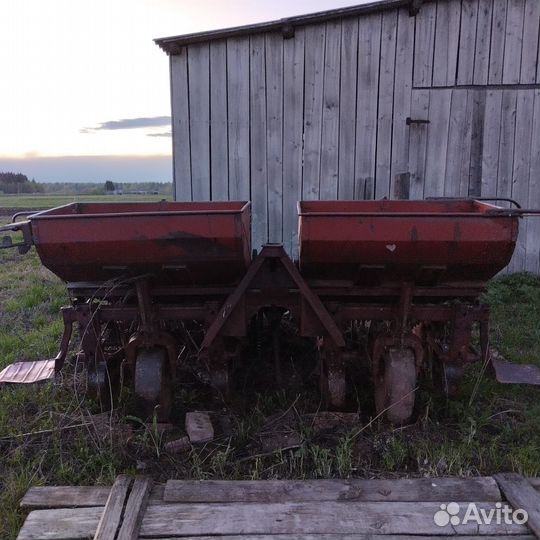 Картофелесажалка