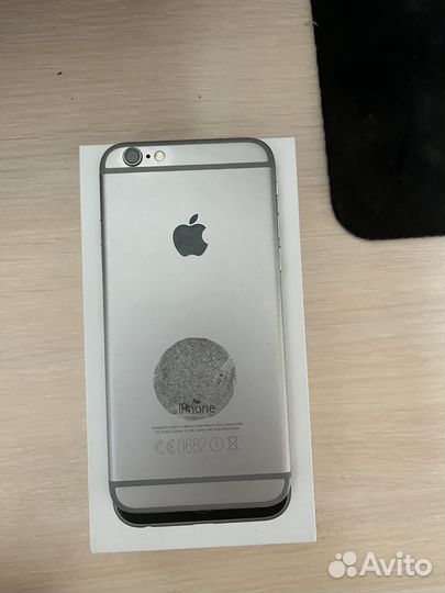 Телефон iPhone 6