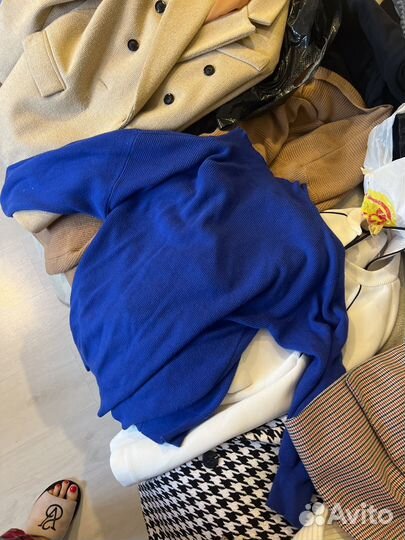 Пакет одежды для девушки S-M