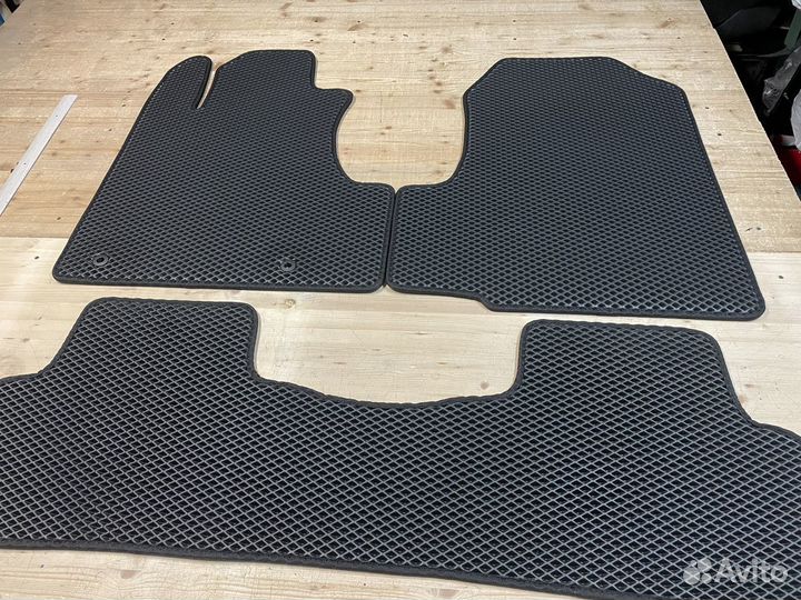 Автоковрики EVA для Honda CR-V 2006-2012