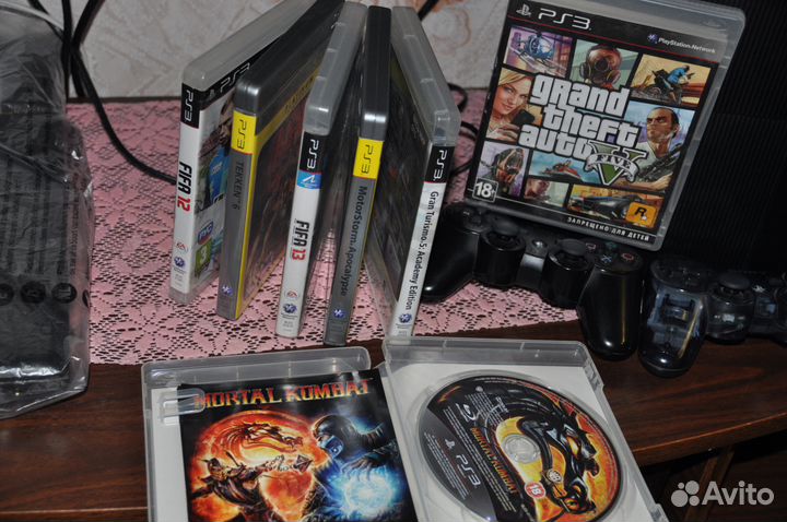 Sony playstation 3 super slim + 45 игр