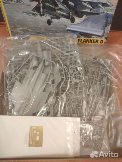 Сборная Модель самолета Су-33 (Звезда 1/72)