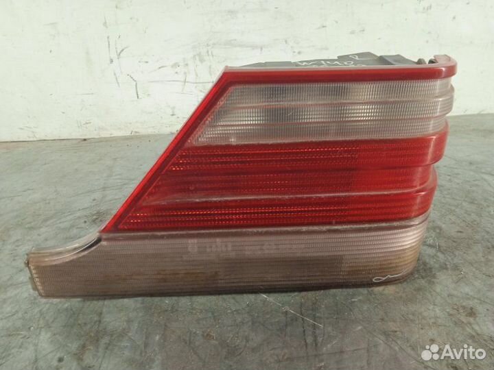 Фонарь задний правый Mercedes Benz S-Class W140