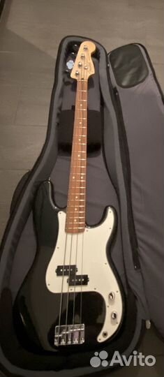 Fender player Precision Bass PF Black