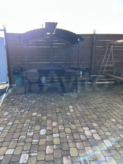 Дом 82 м² на участке 4 сот.