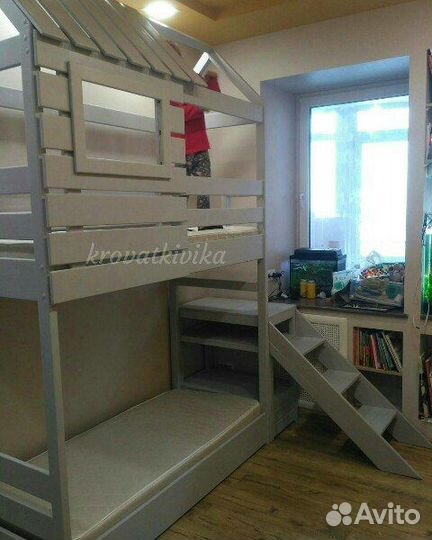 Детская двухъярусная Эко кровать домик из дерева