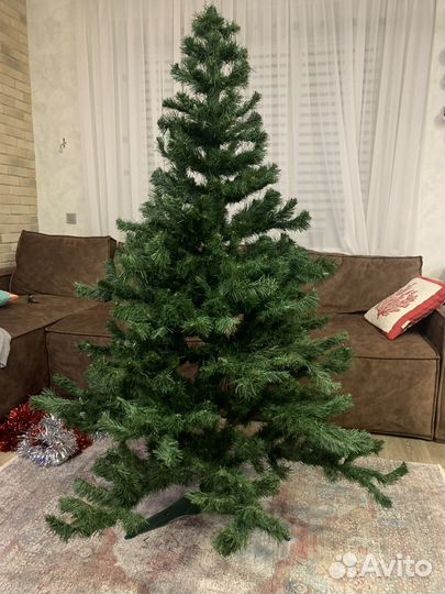 Елка искусственная