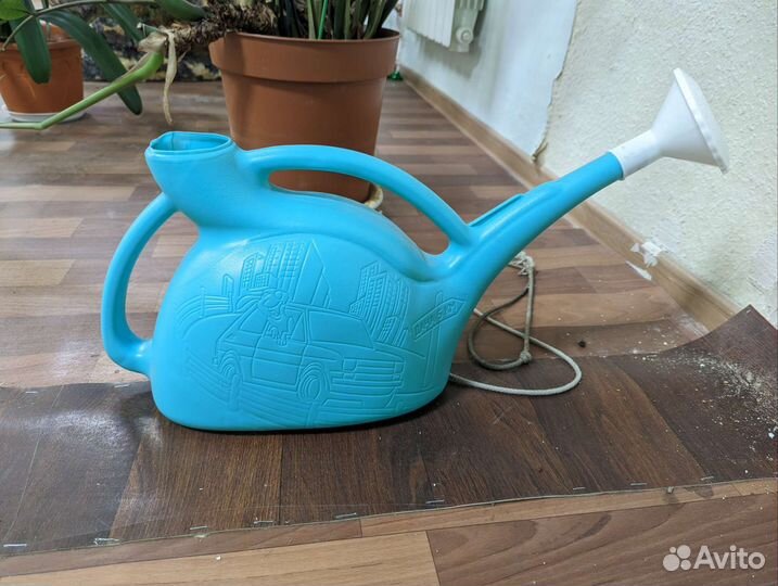 Лейка садовая