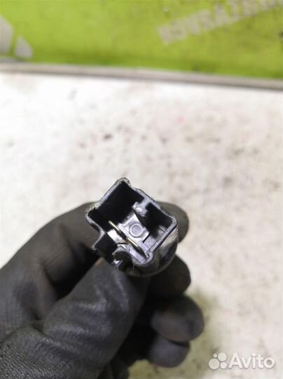 Датчик включения стопсигнала Тойота Королла Е120