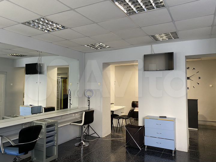 2-к. квартира, 58,2 м², 1/5 эт.