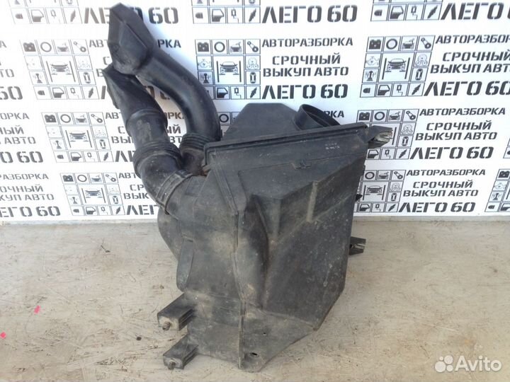 Корпус воздушного фильтра Audi / Mersedes