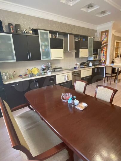 4-к. квартира, 147,5 м², 2/2 эт.