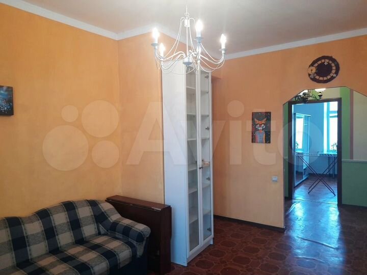 4-к. квартира, 82 м², 3/4 эт.