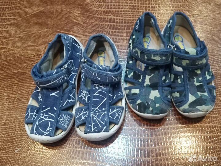 Обувь на мальчика р.25-26