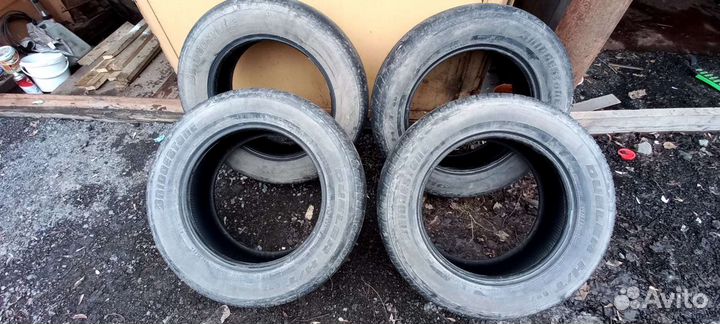 Bridgestone B250 225/65 R17
