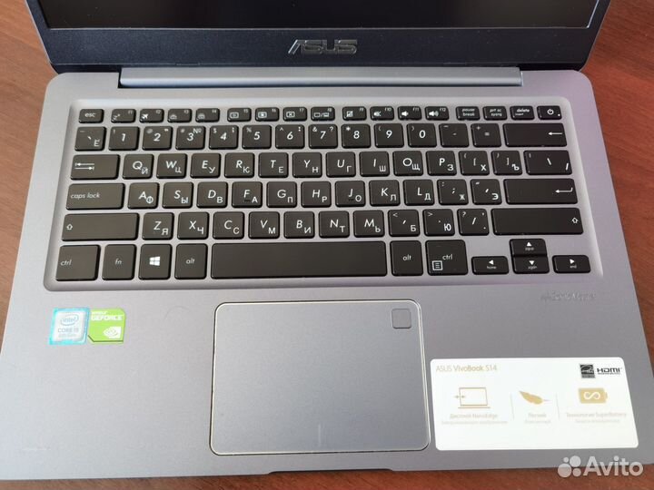 Asus VivoBook S14