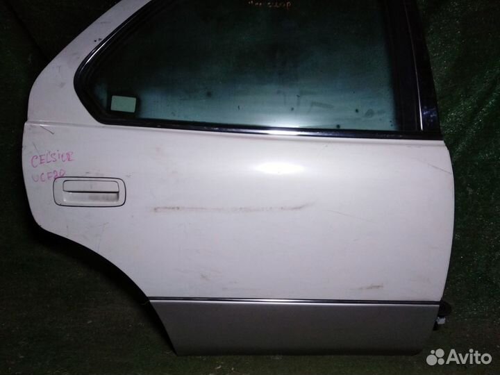 Дверь задняя правая Toyota Celsior UCF20 Пустая