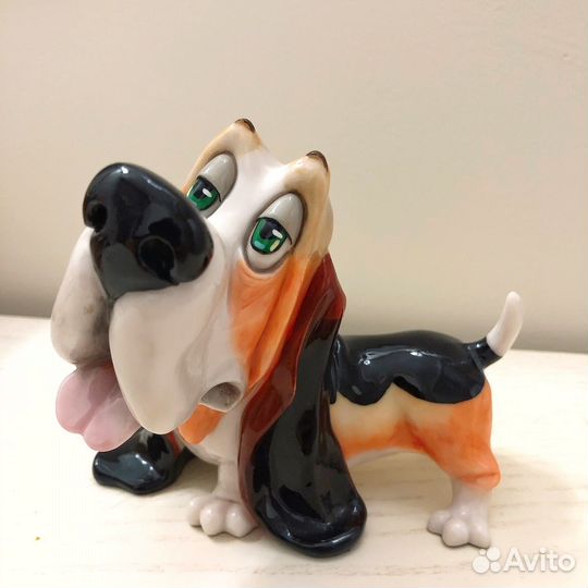 Фарфоровая фигурка собачки Bertie