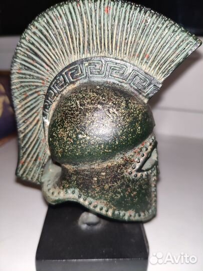 Древнегреческий шлем