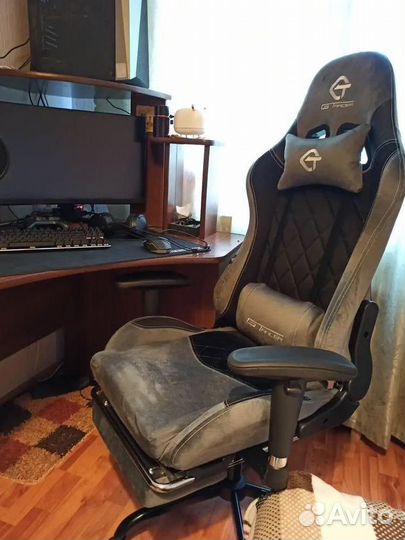 Компьютерное игровое (геймерское) кресло. Новые