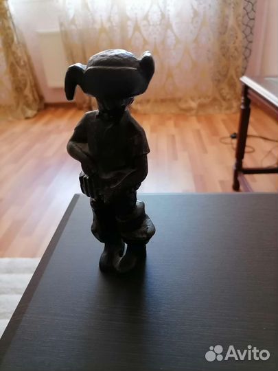 Бронзовая статуэтка СССР