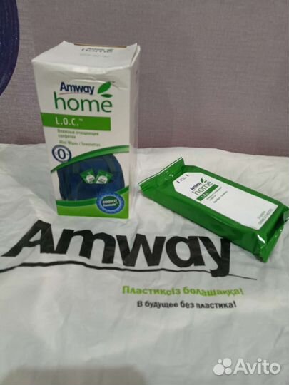 Влажные очищающие салфетки Amway