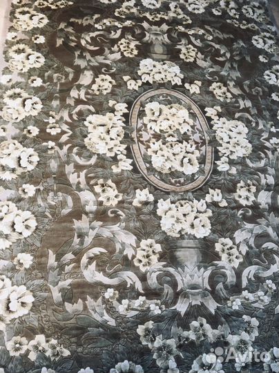 Ковер новый