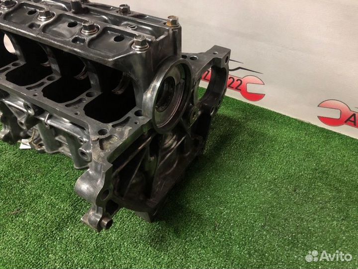 Блок цилиндров двс Honda Fit GD1 L13A 2001