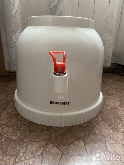 Диспенсер кулер для воды