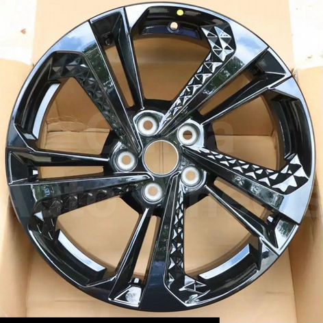 Литые диски Geely 7×R18 5×114.3