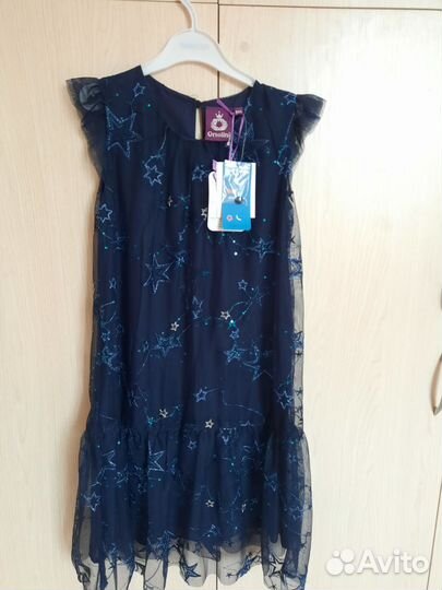 Новое Платье нарядное праздничное 146 р