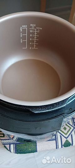 Мультиварка- скороварка Phillips HD-2173