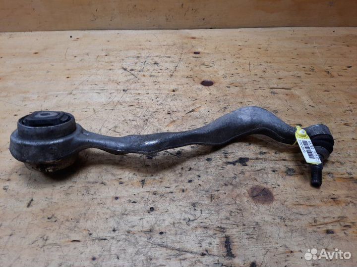 Рычаг подвески прав. перед. BMW 120I