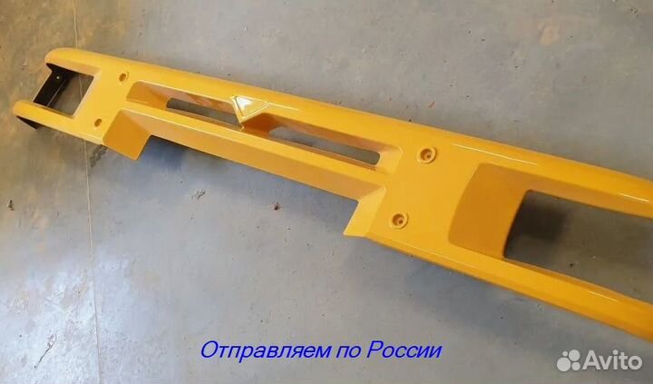 Панель фар Камаз-6520 старого образца(бампер верх)