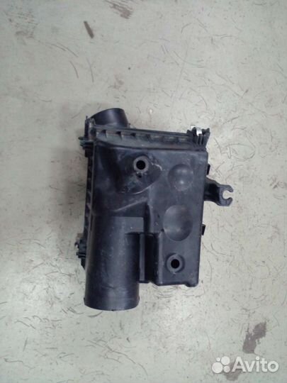 Корпус фильтра Toyota Land Cruiser Prado 150 1GR