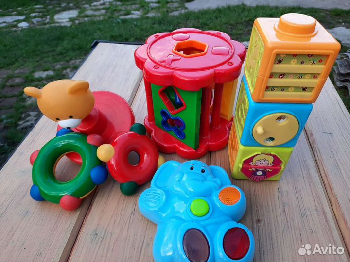 Развивающие игрушки