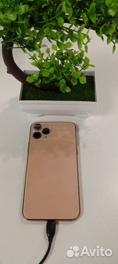 iPhone 11 Pro, 64 ГБ