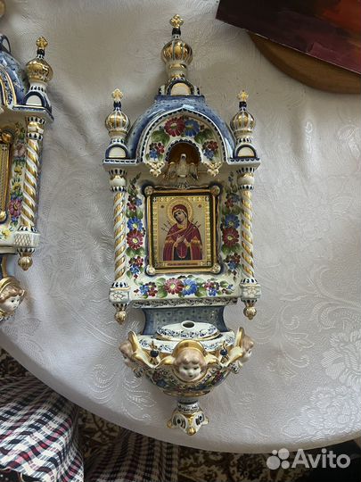 Икона позалоченная старинная божией матери